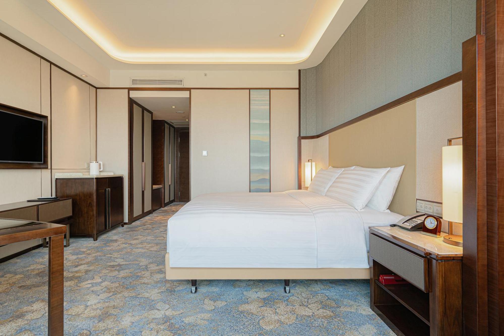 Shangri-La Jinan Exterior foto